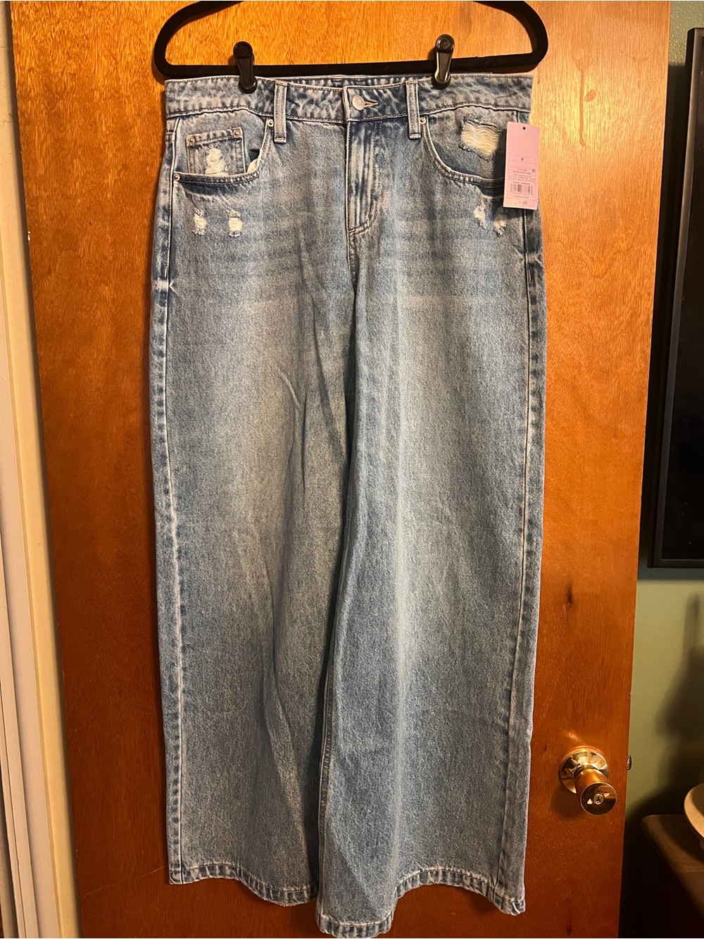 Mid-Rise Ultra Wide Leg